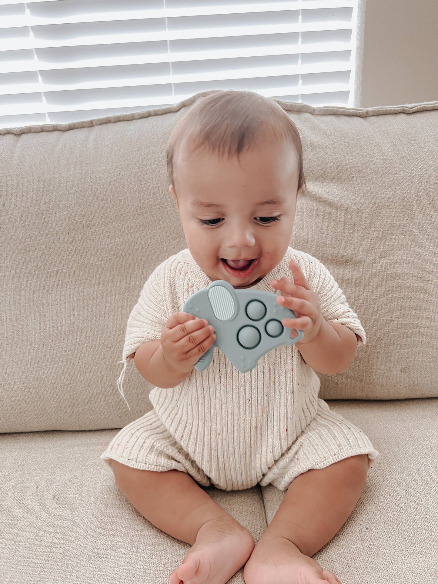 Itzy Ritzy - Itzy Pop™ Sensory Popper Toy: Elephant