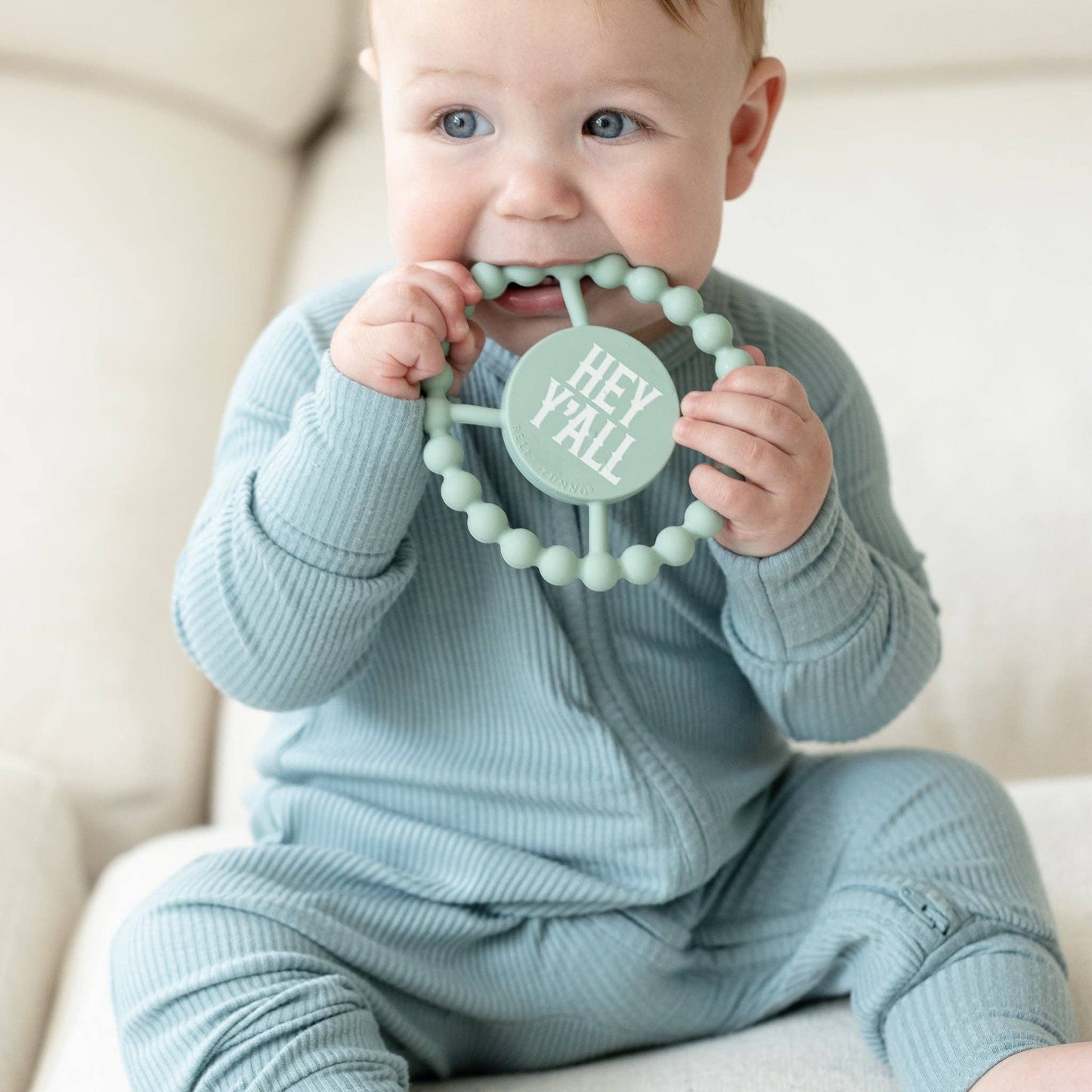 Bella Tunno - Hey Yall Happy Teether