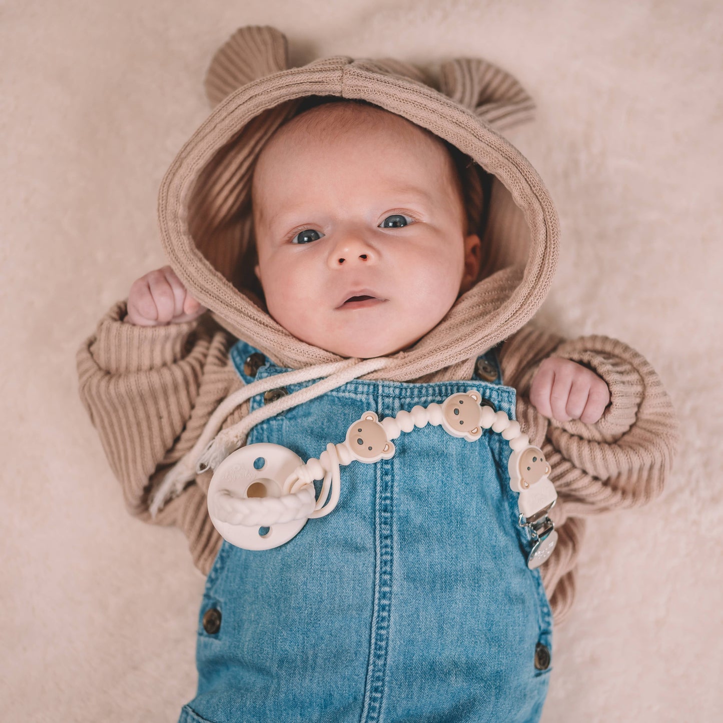 Itzy Ritzy - Sweetie Strap Plus™ Bear