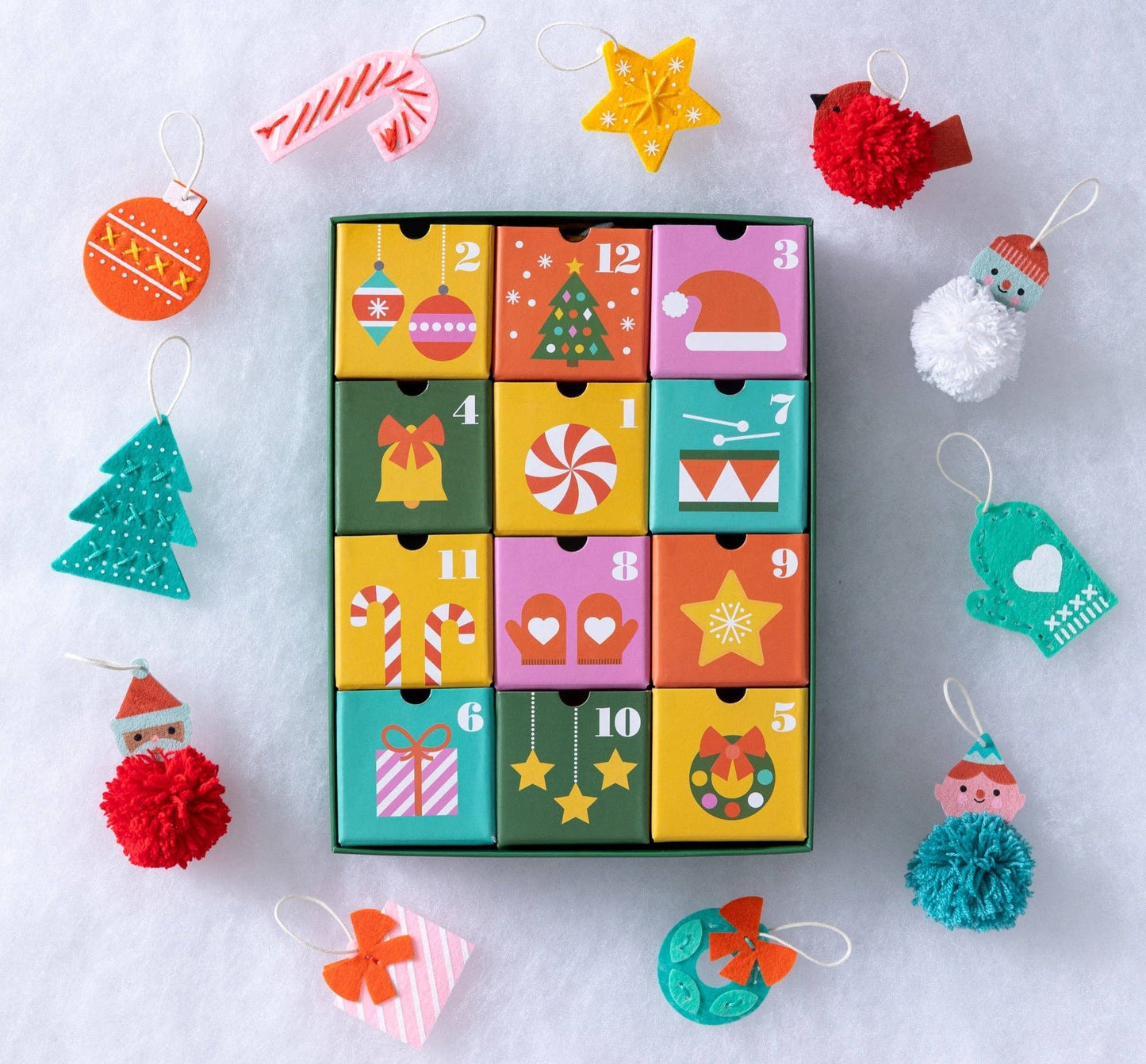 Chronicle Books - 12 Crafts of Christmas Advent Calendar