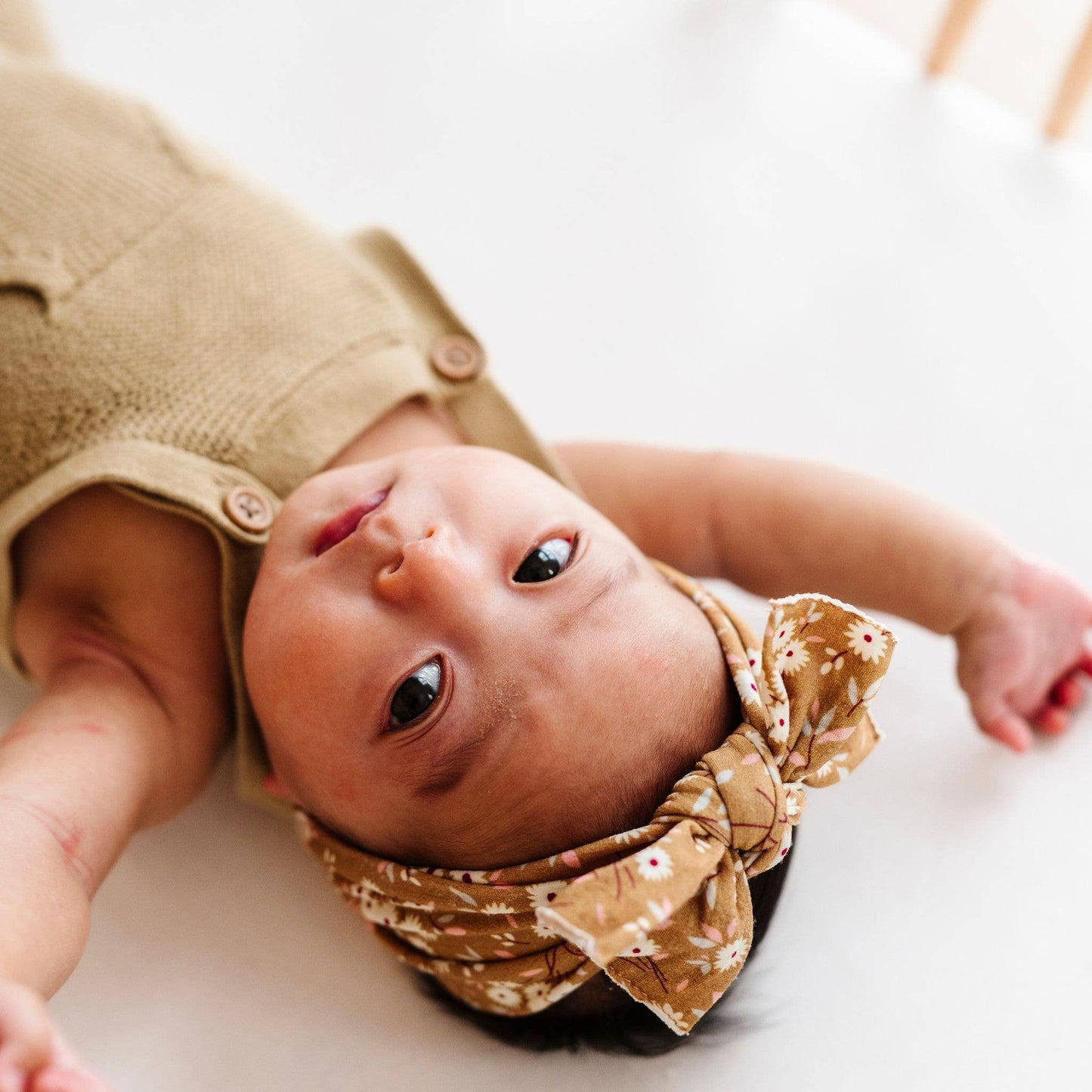 Baby Bling Bows - Baby Bling® Printed Knot soft nylon headband: Delilah