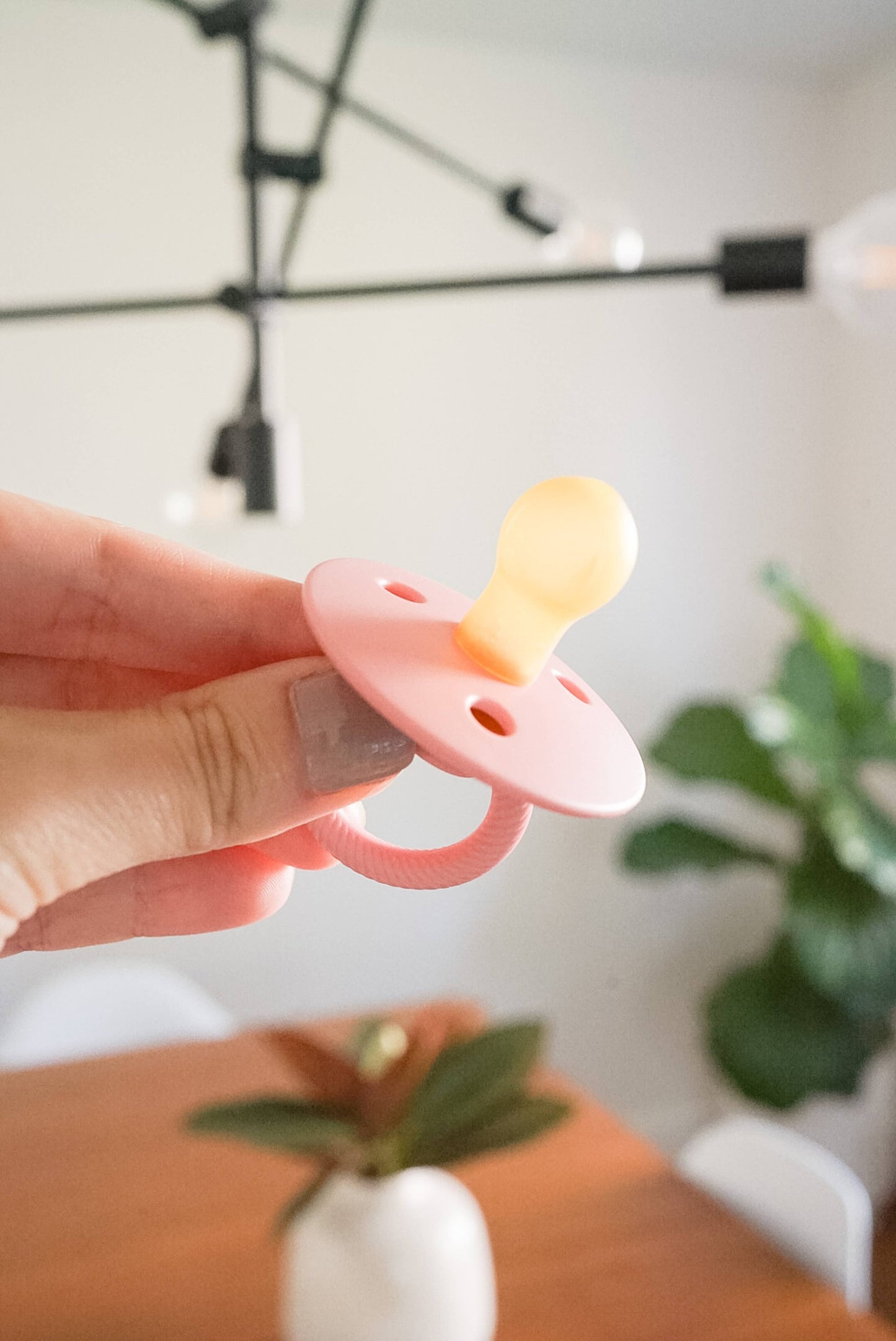 Itzy Ritzy - Itzy Soother™ Natural Rubber Paci Sets: Blossom + Rosewood (0-6m)