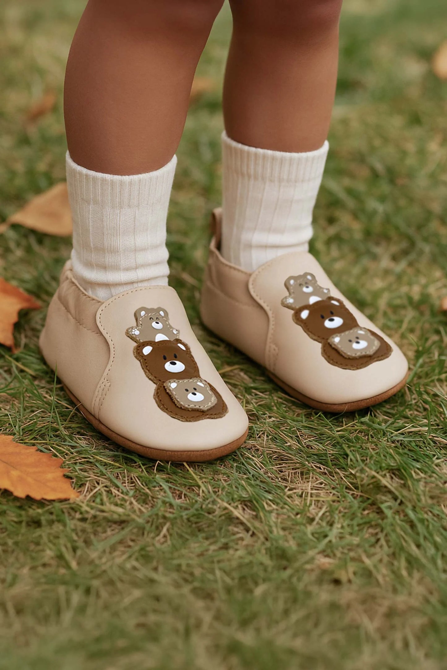Robeez Shoes - Bear Hugs Soft Soles
