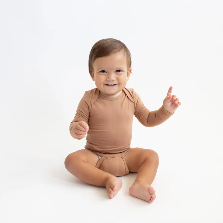 Kyte Baby - Long Sleeve Bodysuit in Latte