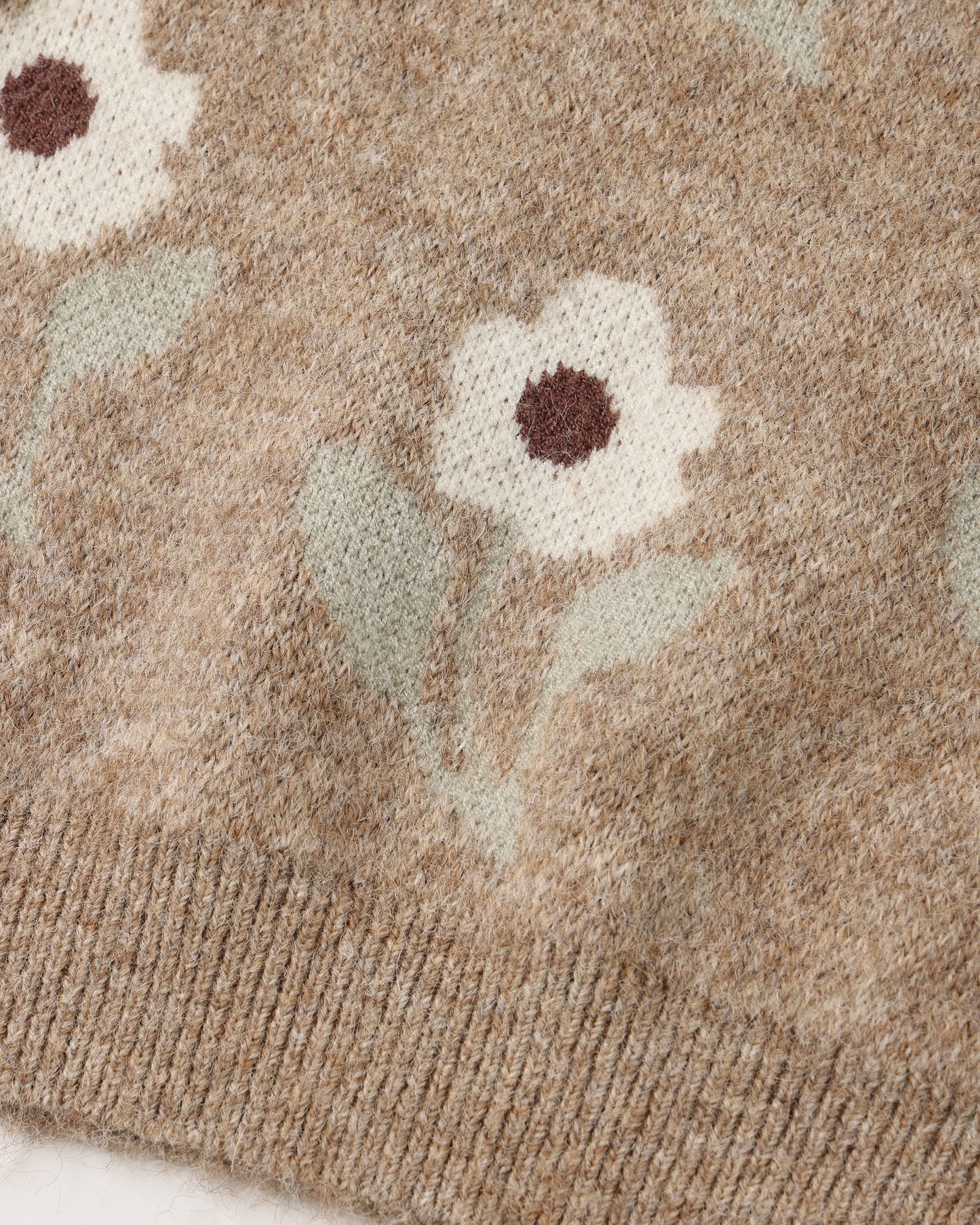 Rylee + Cru || Aspen Sweater Fawn Flower