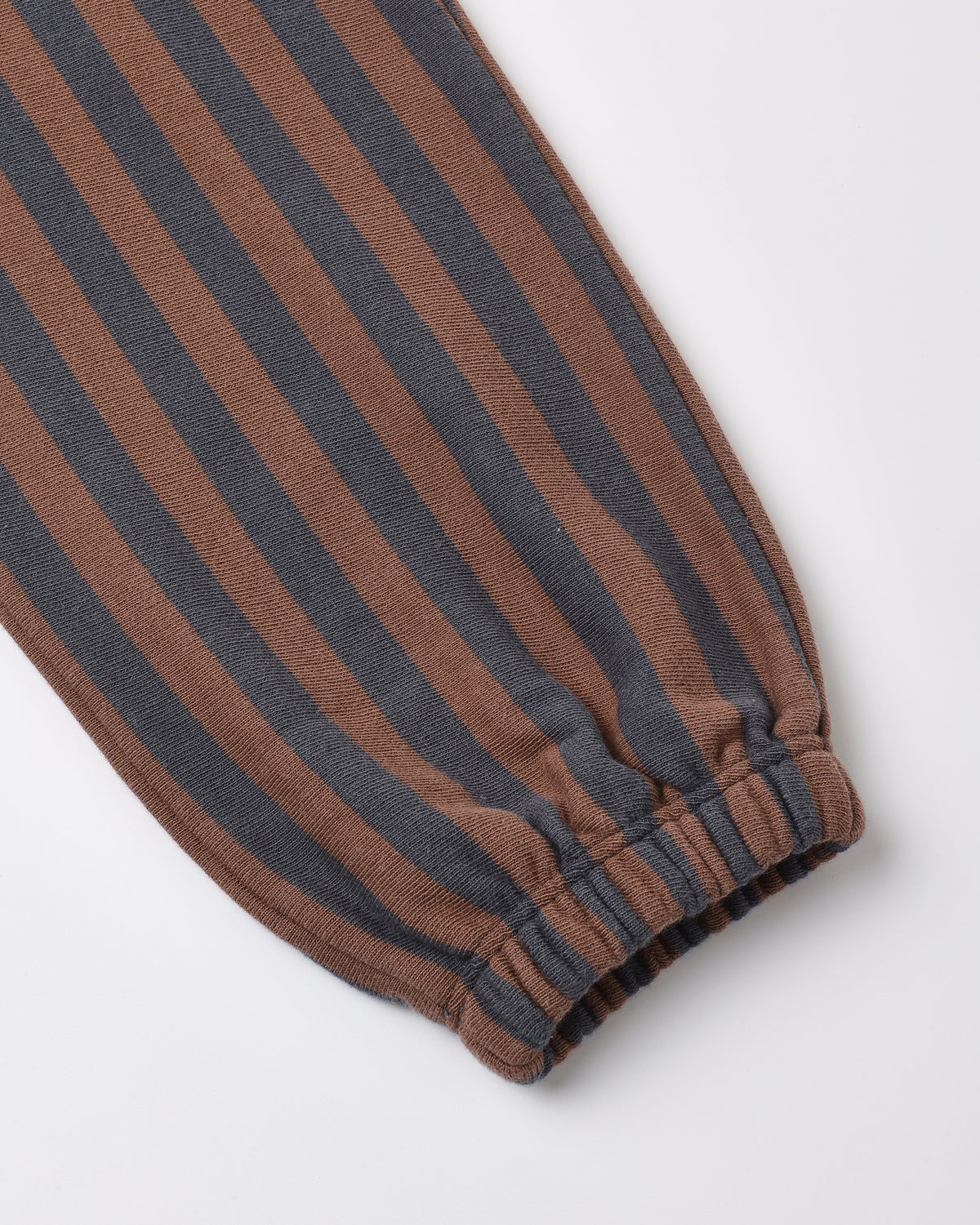 Rylee + Cru - Relaxed Jogger || Mulberry Stripe