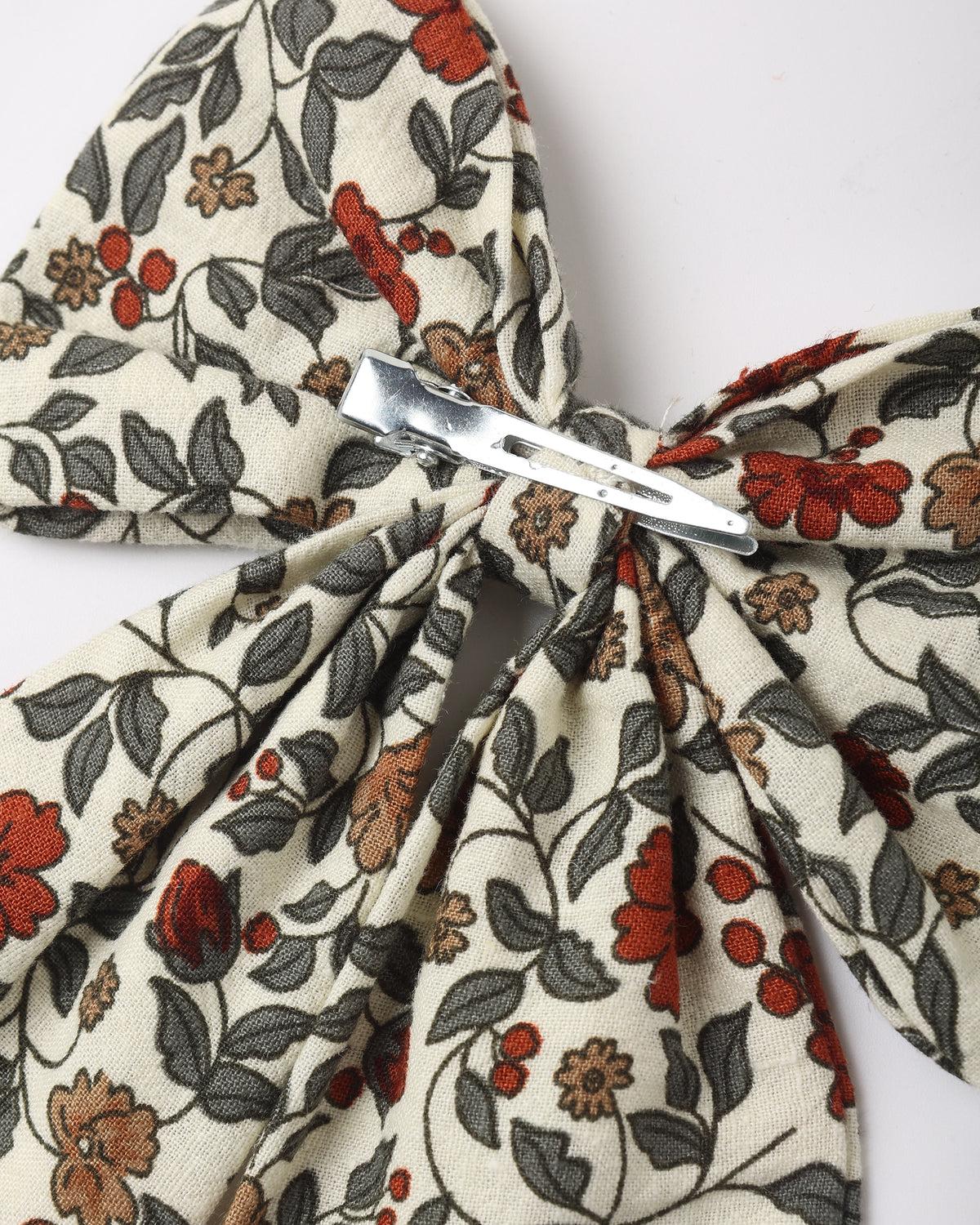 Rylee + Cru - Oversized Bow || Holiday Floral