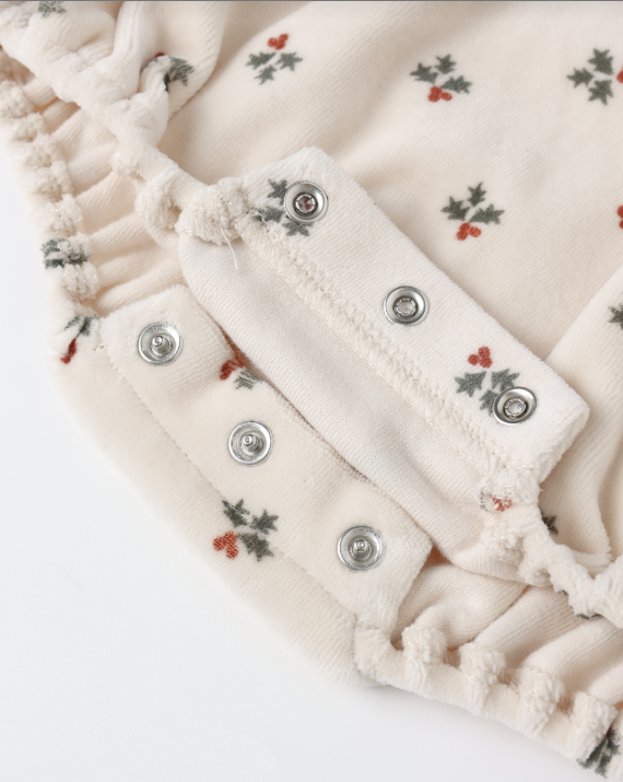 Quincy Mae - Wendy Romper || Holly Berry