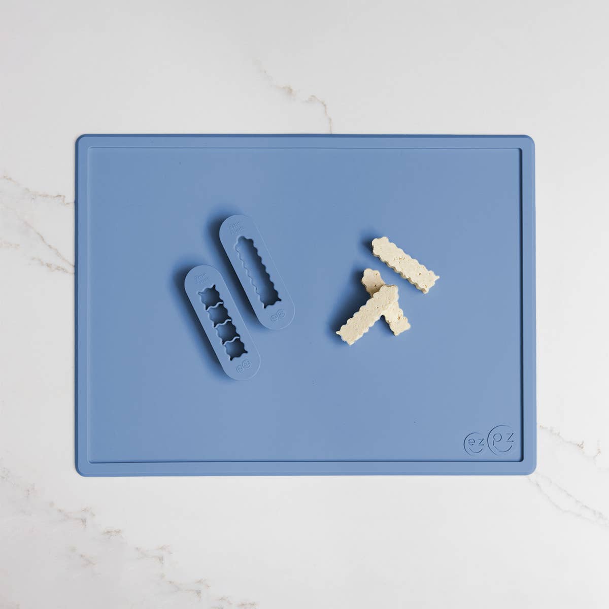 ezpz - Baby-Led Weaning Food Cutters: indigo