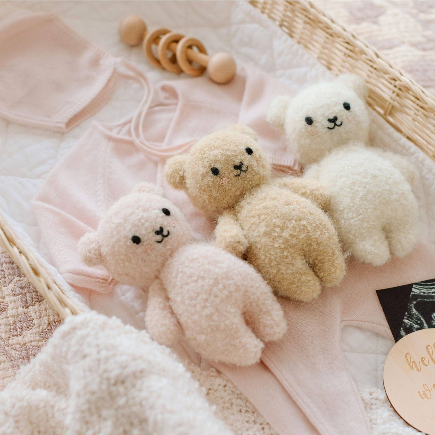 cuddle+kind - Baby bouclé bear (honey)