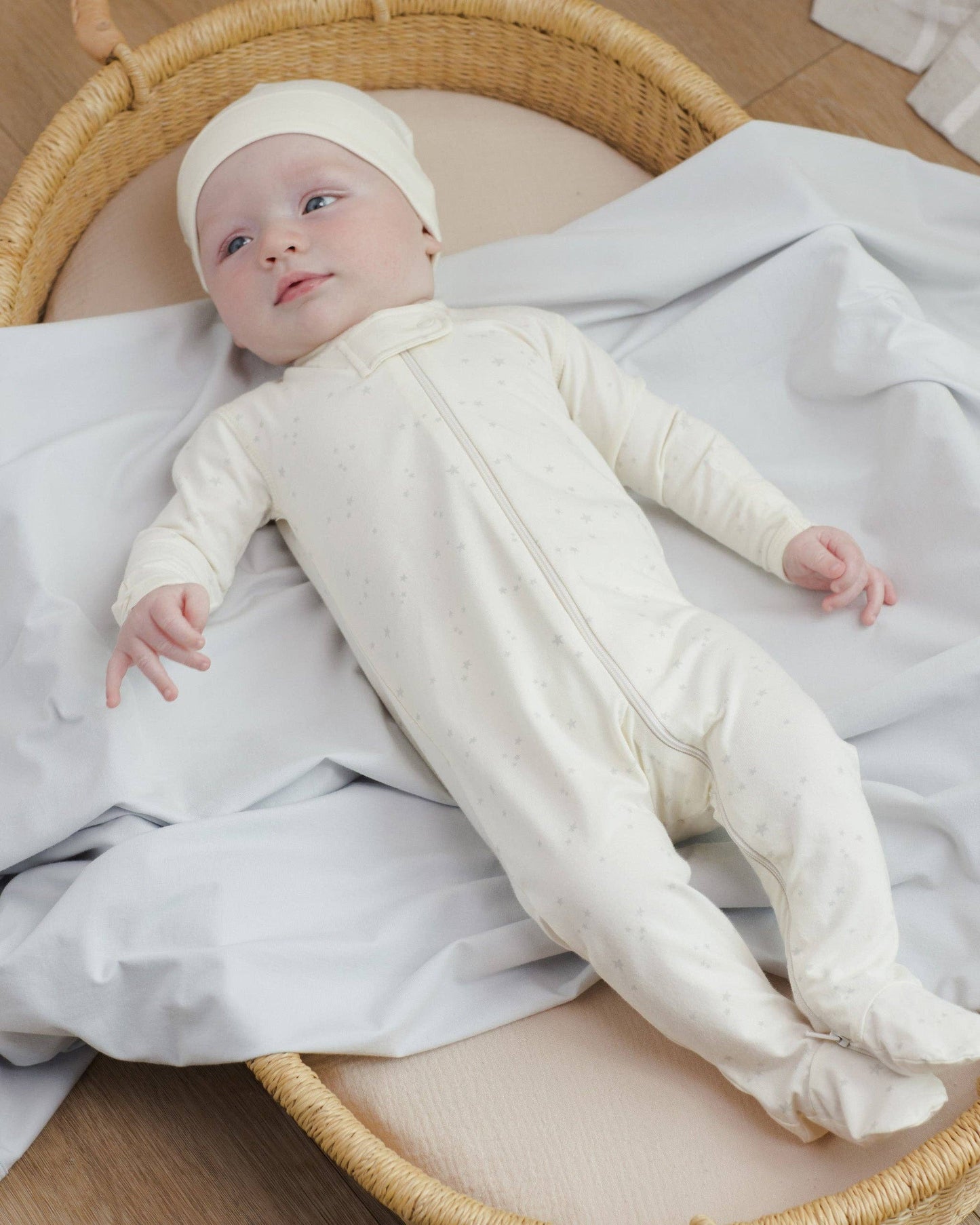 Quincy Mae - Zip Longsleeve Sleeper Footie || Stars