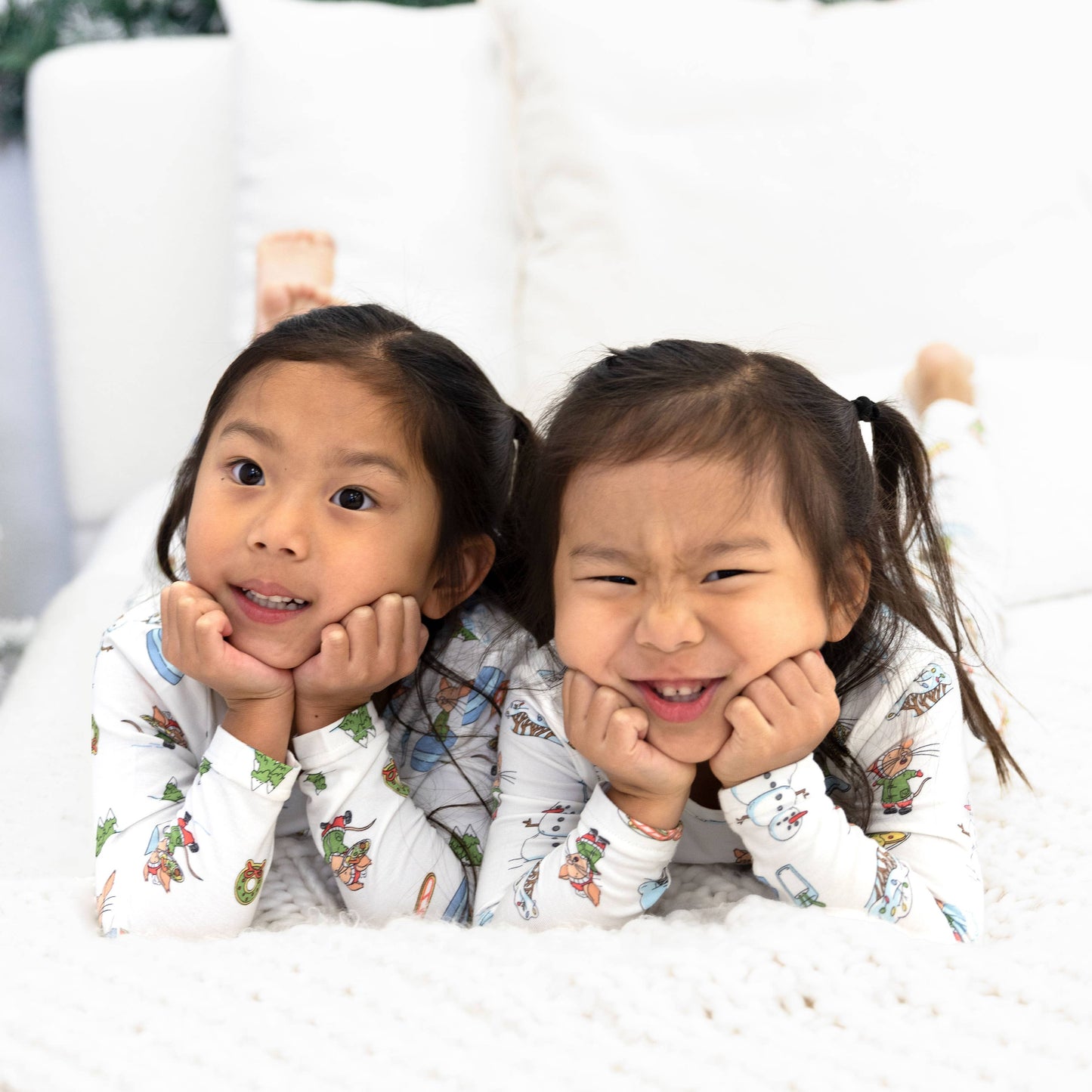 Bellabu Bear - If You Give A Mouse A Cookie Christmas Bamboo Kids Pajamas