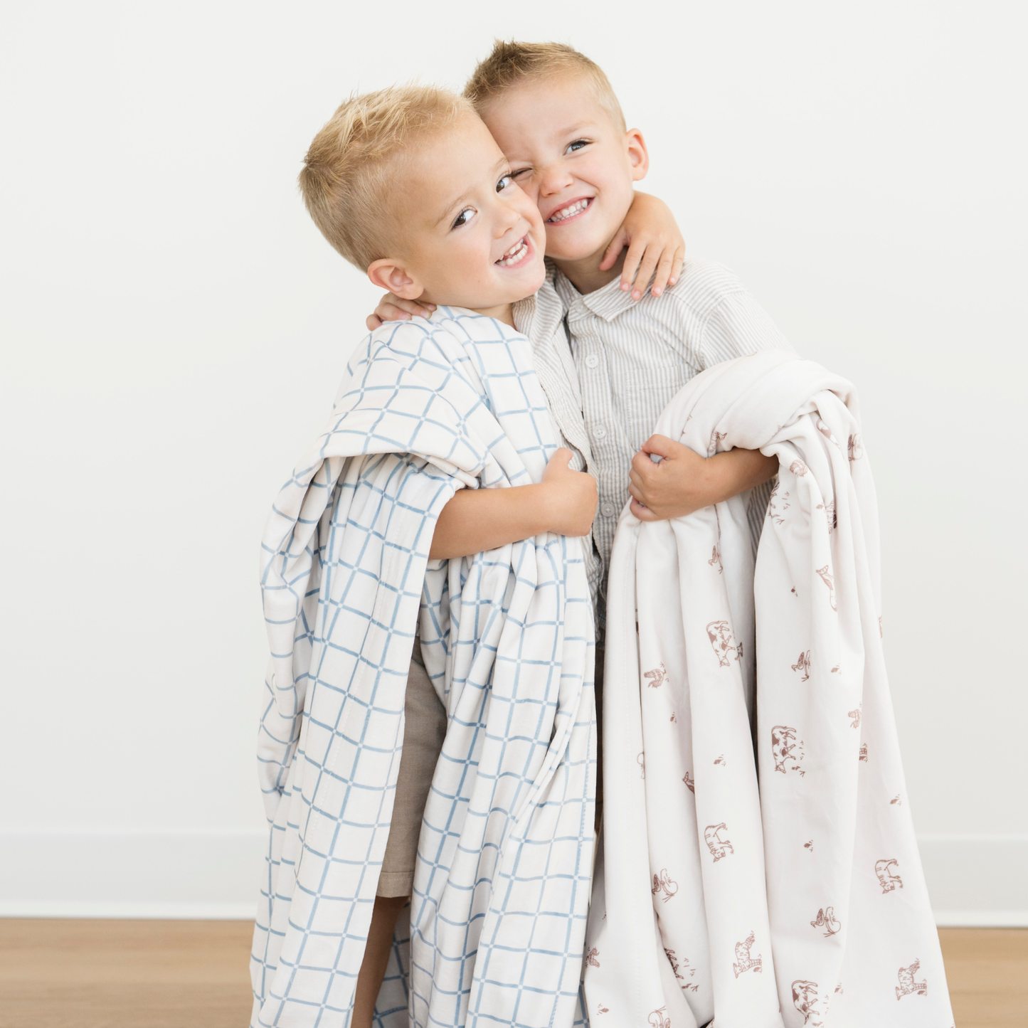 Saranoni - MINKY STRETCH TODDLER BLANKETS: Farm Animals