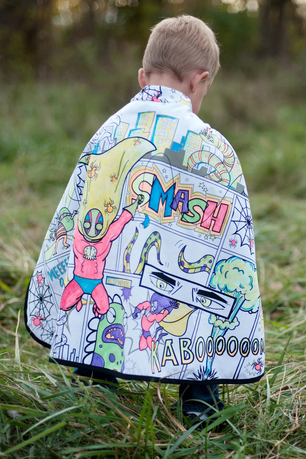 Great Pretenders - Colour-A-Cape Reversible Spider Superhero