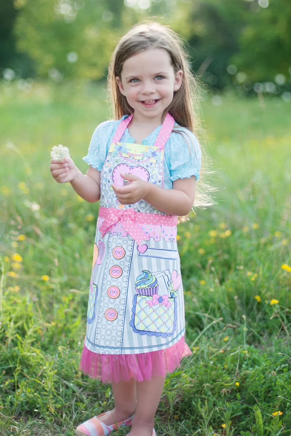 Great Pretenders - Colour-An-Apron (size 4-6)