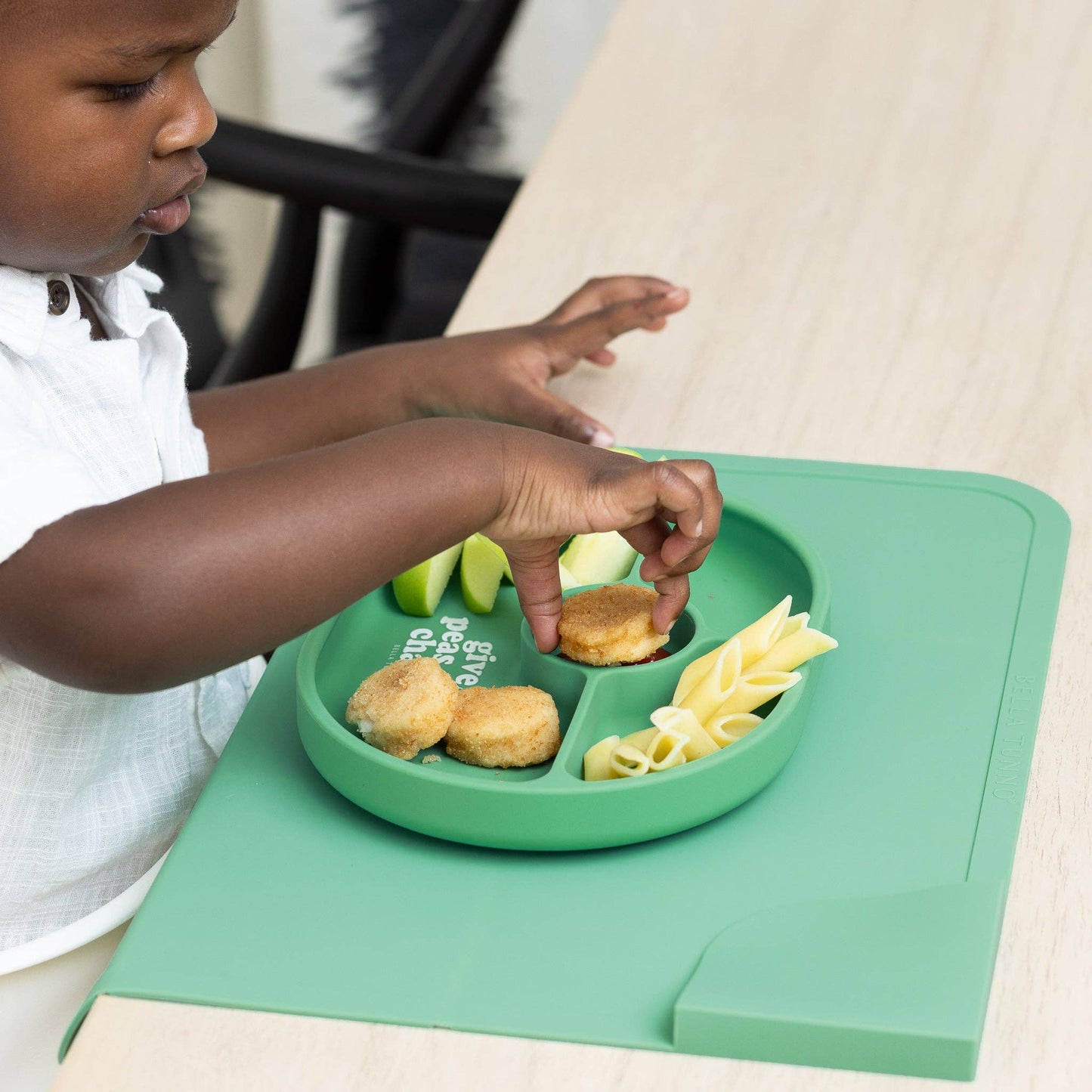 Bella Tunno - Give Peas a Chance Wonder Plate: Green