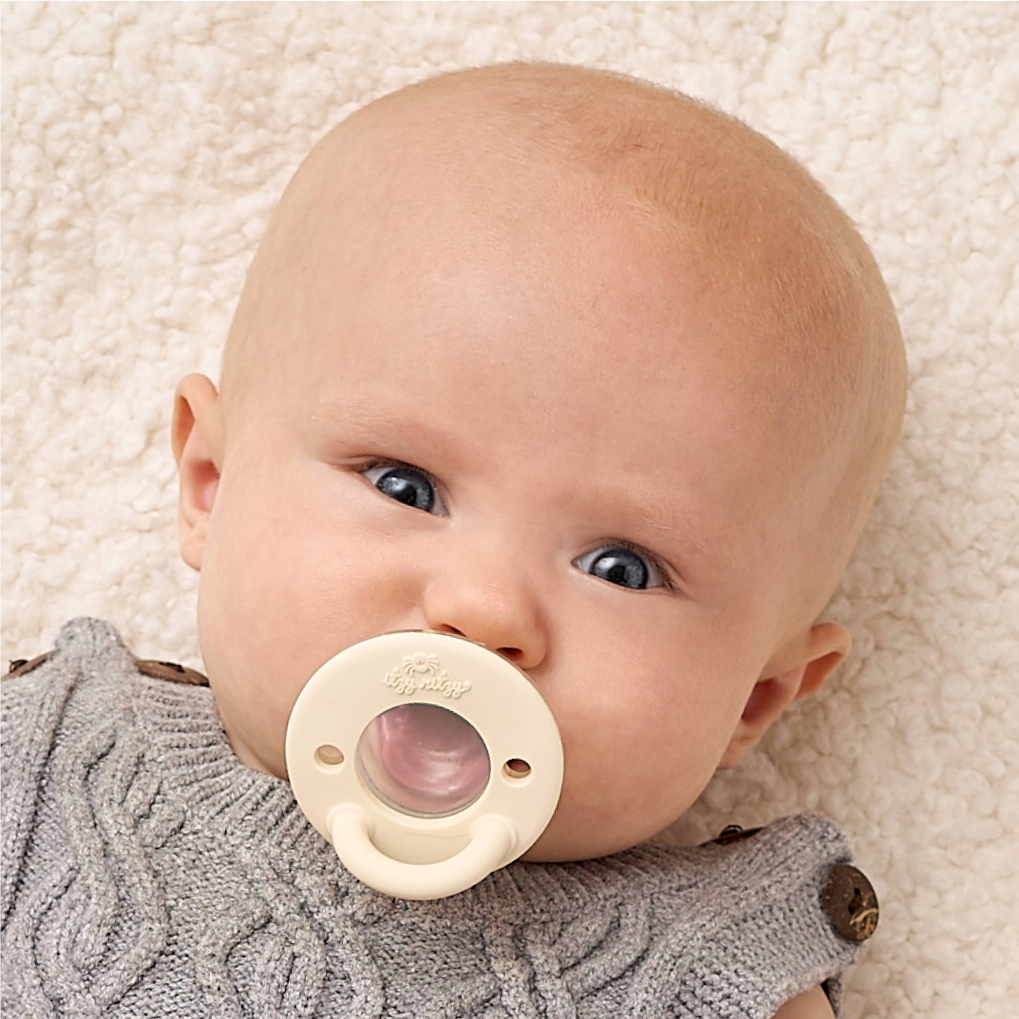 Itzy Ritzy - Latch & Soothe™ Breastlike Pacifier - Taupe