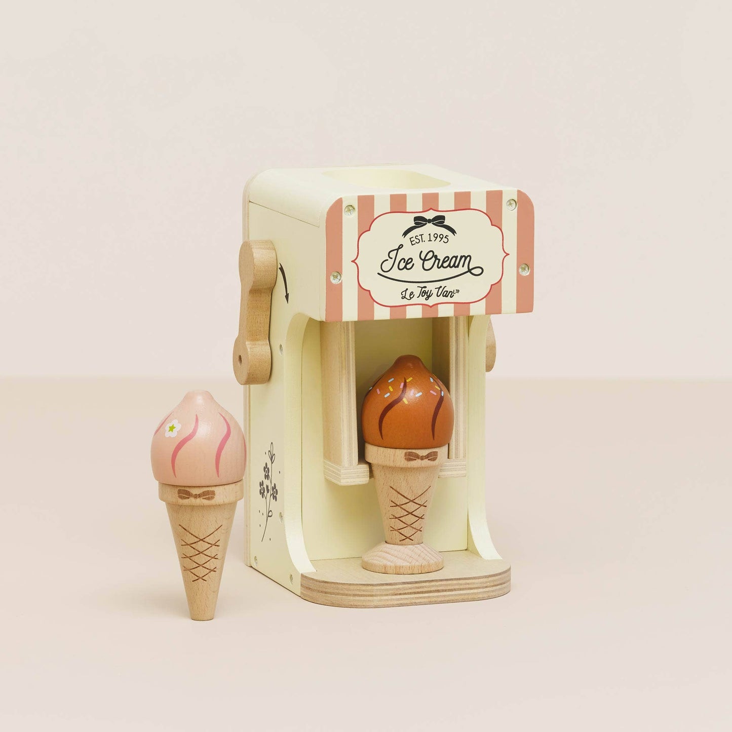 Le Toy Van, Inc. - Ice Cream Machine & Play Food Cones