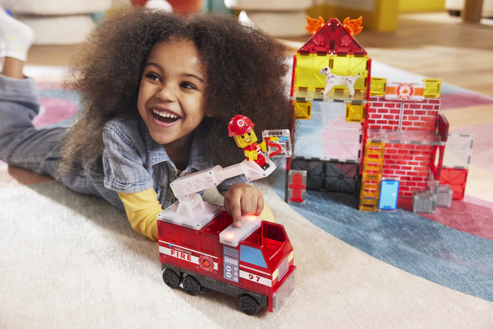 Magna-tiles - Fire Station- 50 Piece Set