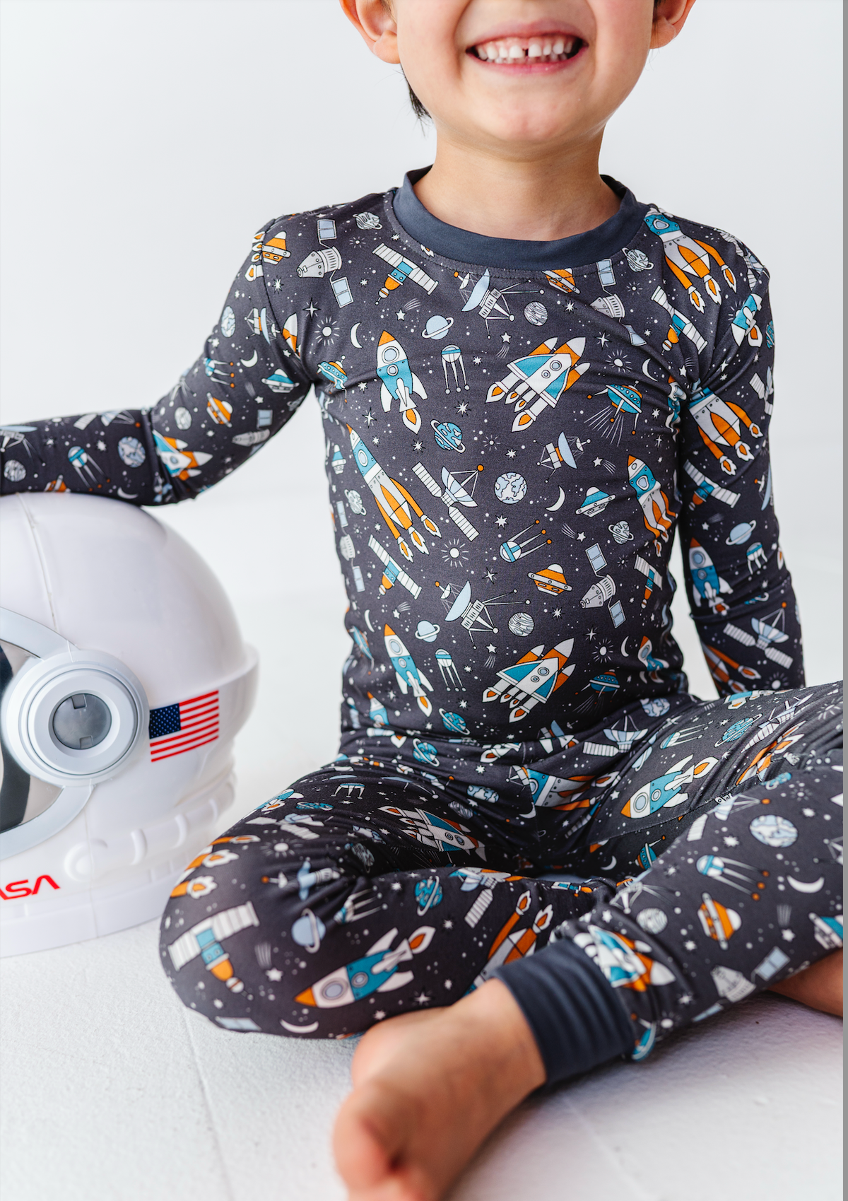 Bird & Bean® - Kids Bamboo Pajamas - Orbit