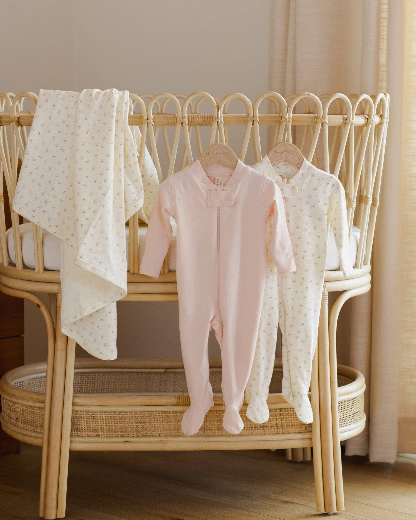 Quincy Mae - Zip Longsleeve Sleeper Footie || Petal