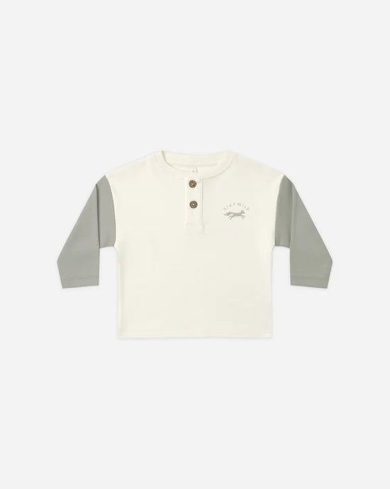 Quincy Mae - Long Sleeve Henley Tee || Laurel