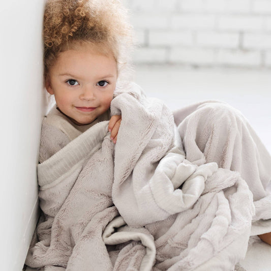 Saranoni - LUSH TODDLER BLANKETS: Feather