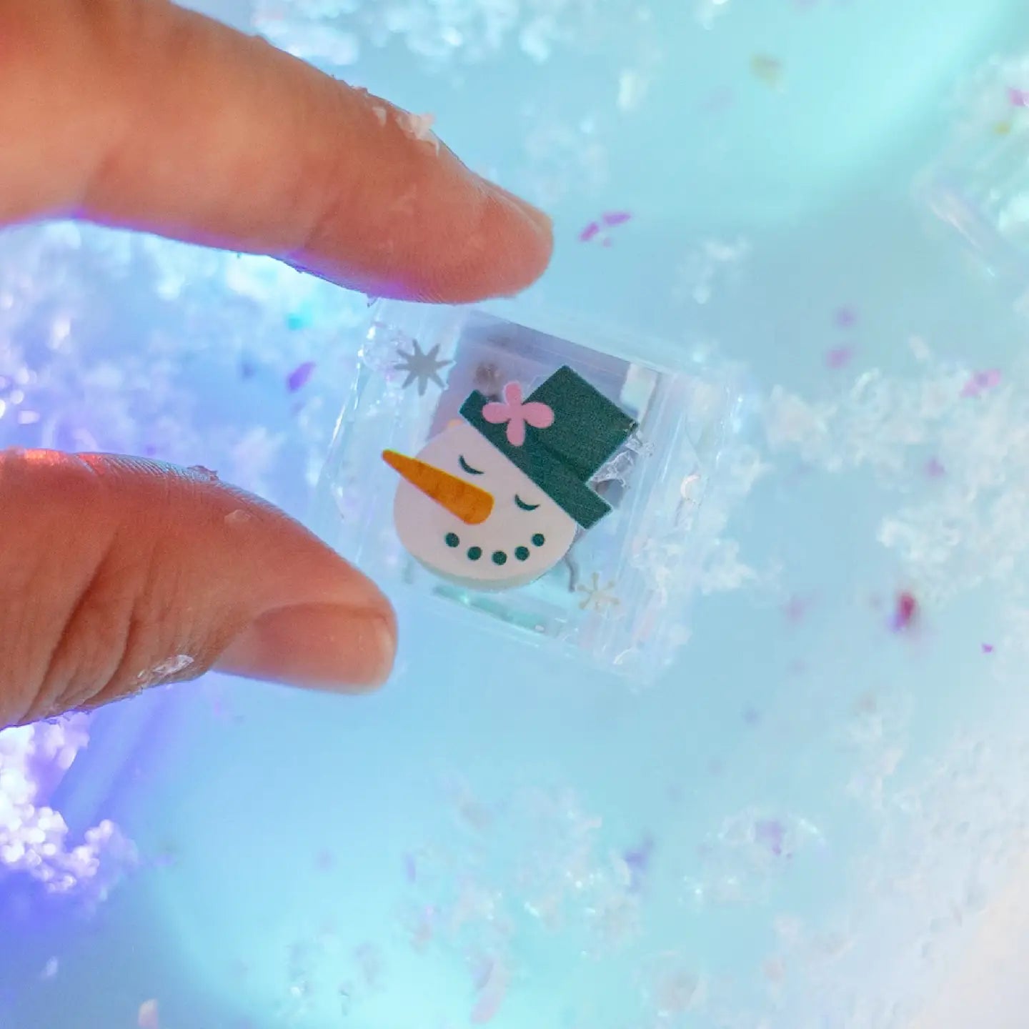 Glo Pals: 6-Pack Winter Theme Gift Set