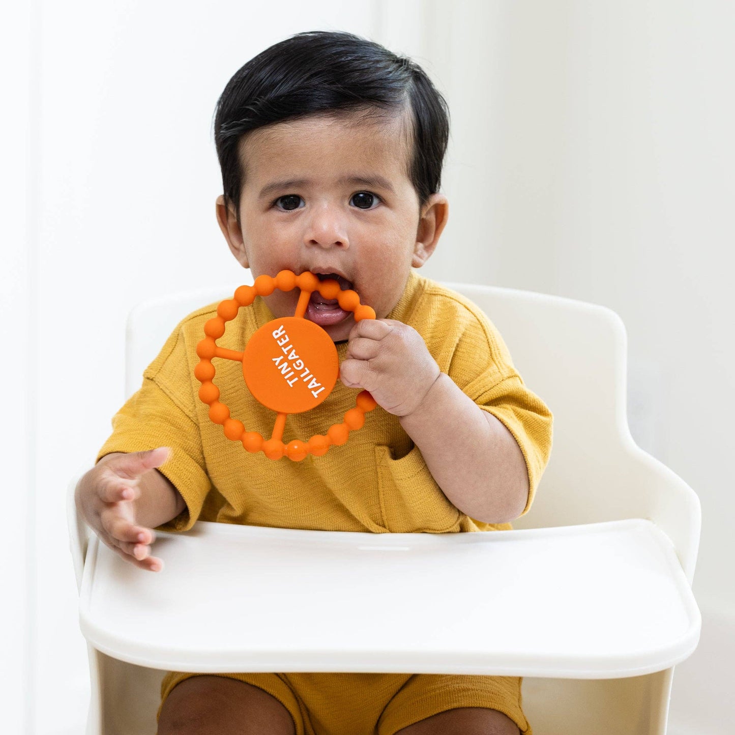 Bella Tunno - Tiny Tailgater Happy Teether: Orange