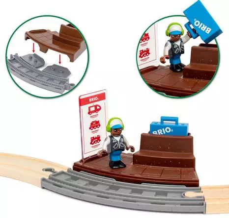 BRIO World - Pull Back Train Set