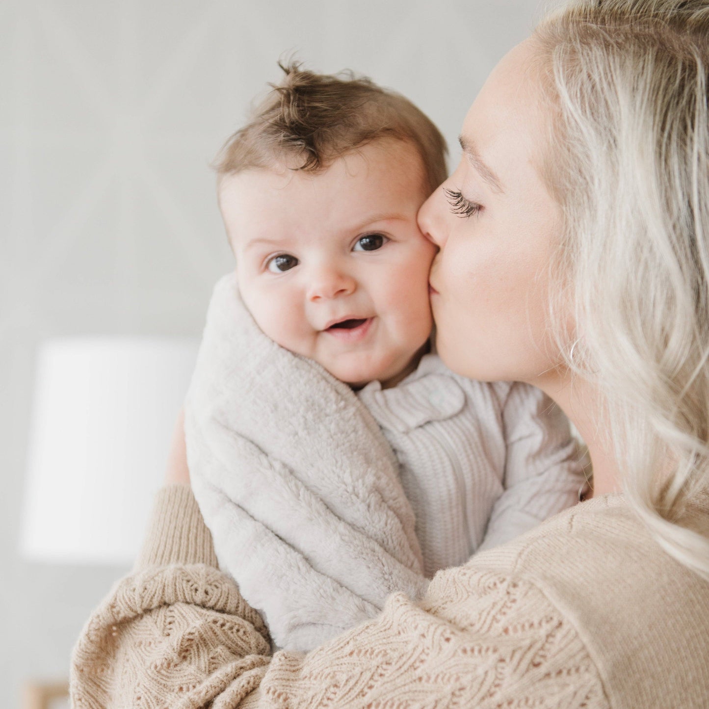 Saranoni - LUSH RECEIVING BLANKETS: Feather