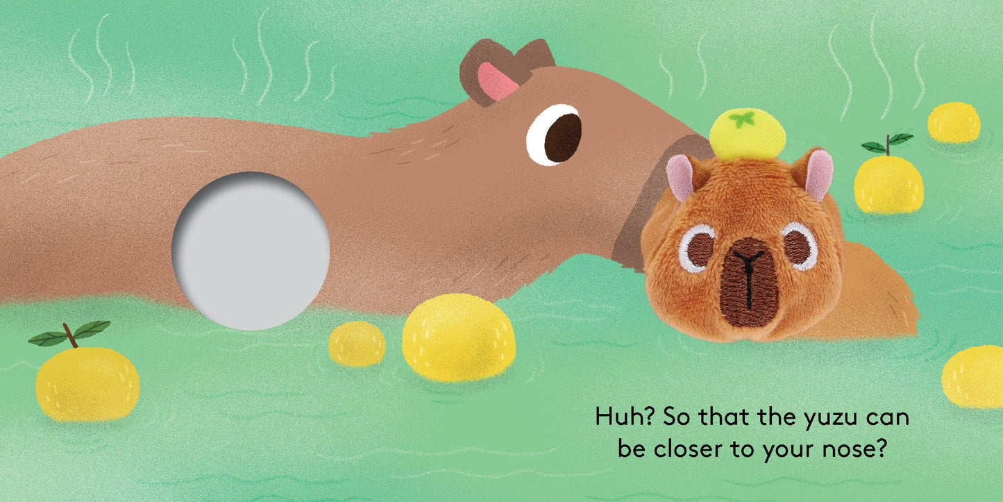 Chronicle Books - Baby Capybara: Finger Puppet Book