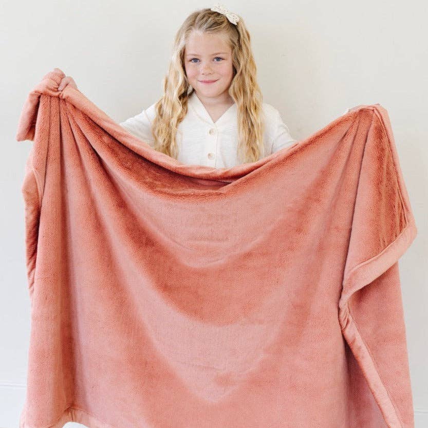 Saranoni - LUSH TODDLER BLANKETS: Clay