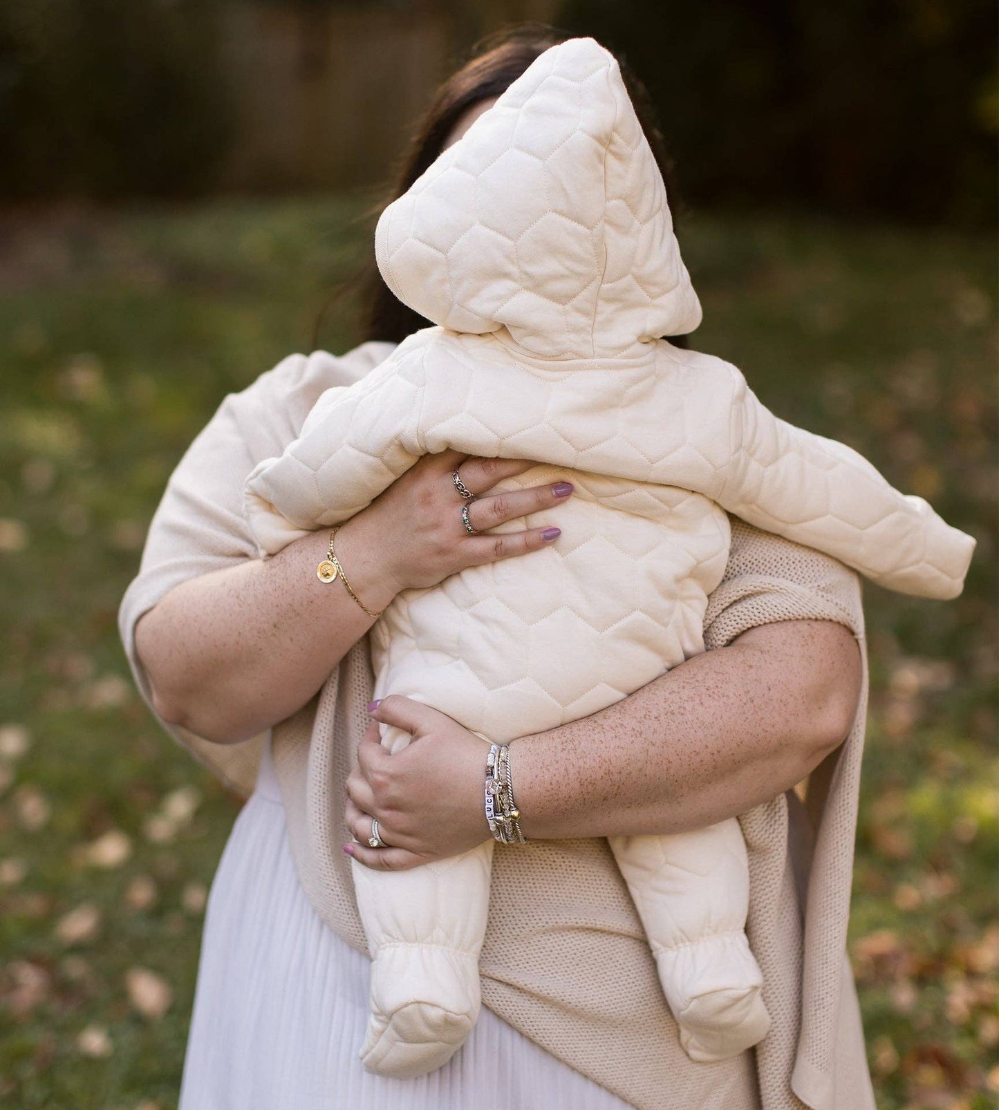 Burt's Bees Baby - Organic Cotton Honeycomb Quilted Bunting: Oat