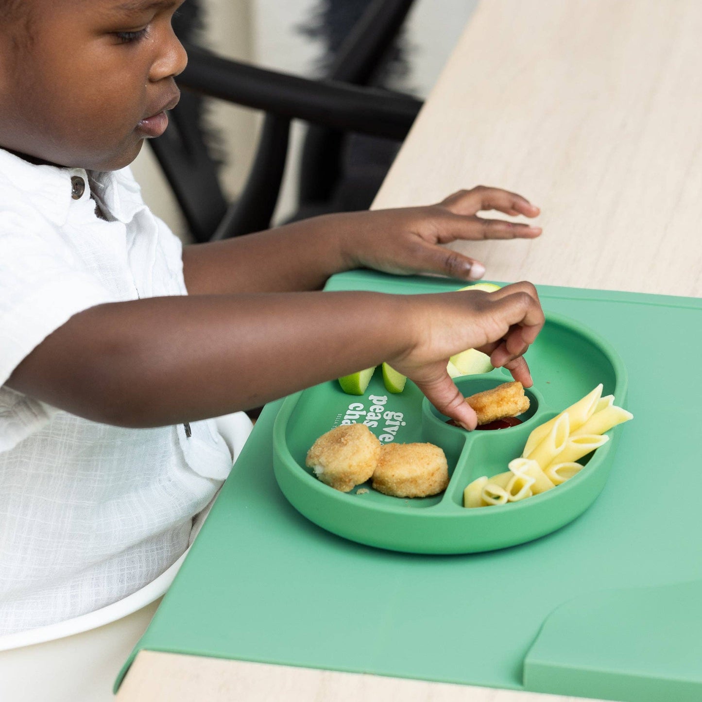 Bella Tunno - Give Peas a Chance Wonder Plate: Green