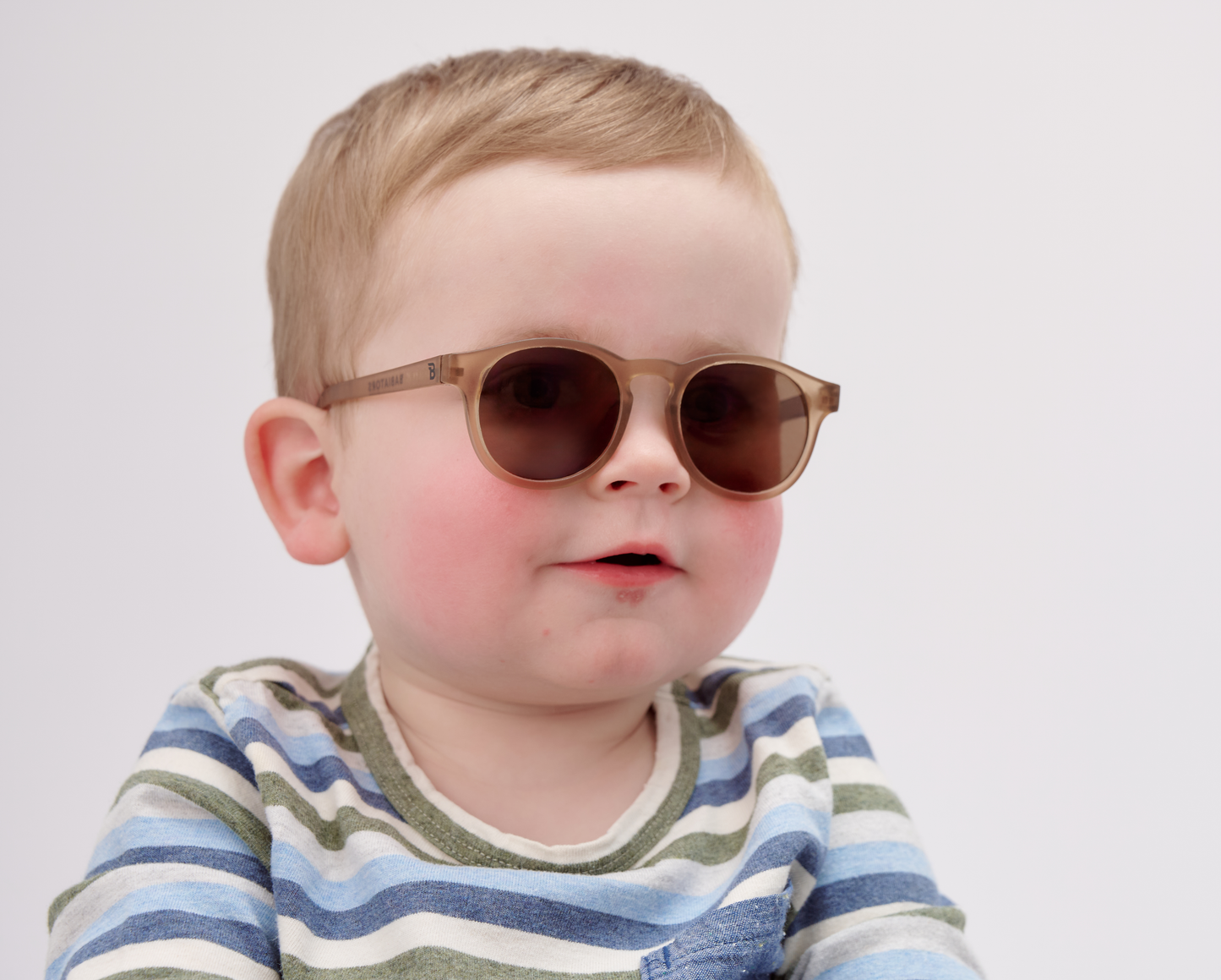 Babiators - Cocoa Cloud Transparent Keyhole Sunglasses with Amber Lens