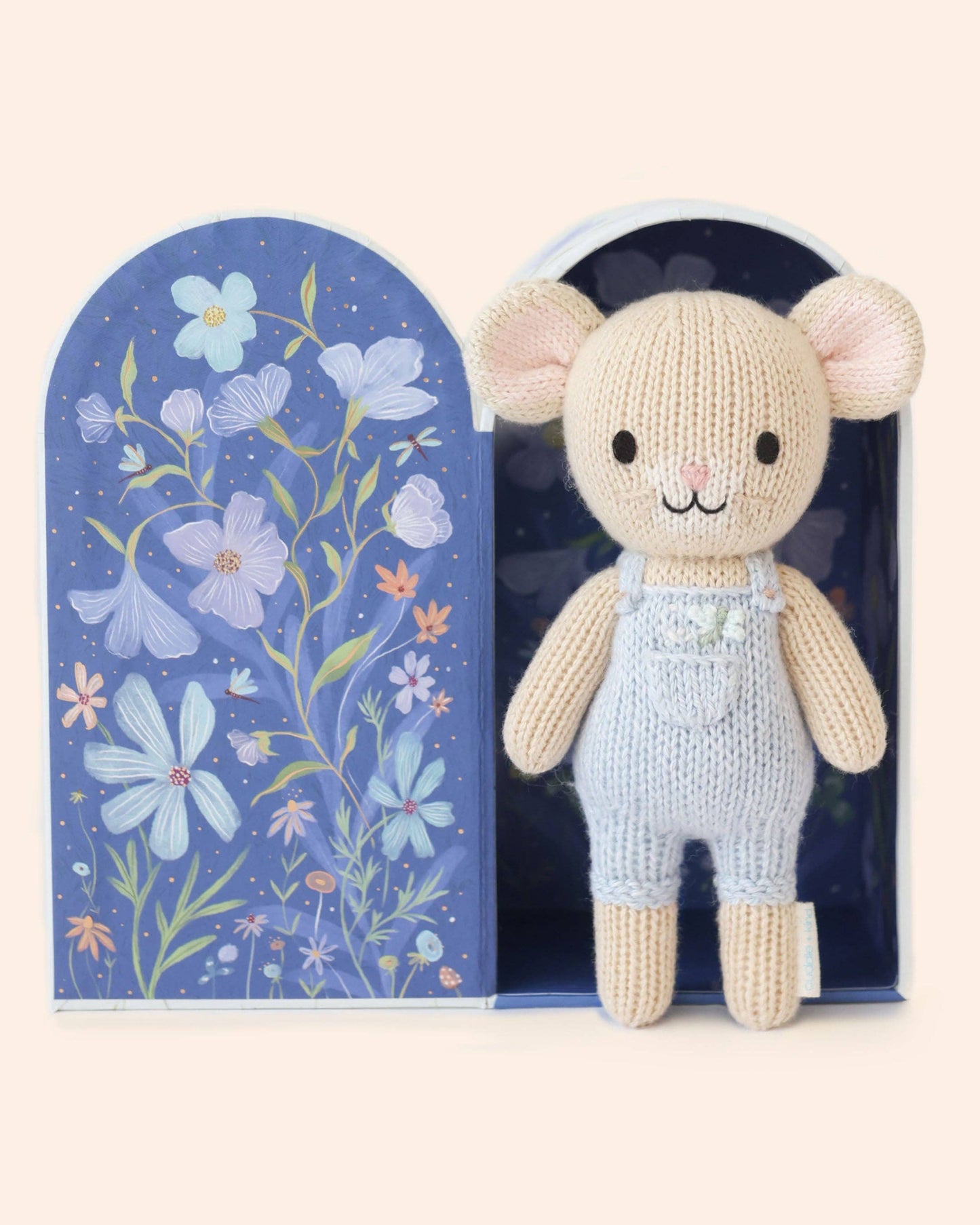 cuddle+kind - Tiny Bailey the mouse
