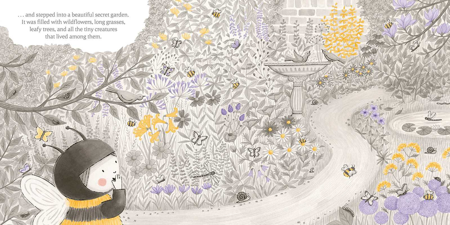 Simon & Schuster - Little Bee by Nicola Killen: Hardcover; 24 pages / English