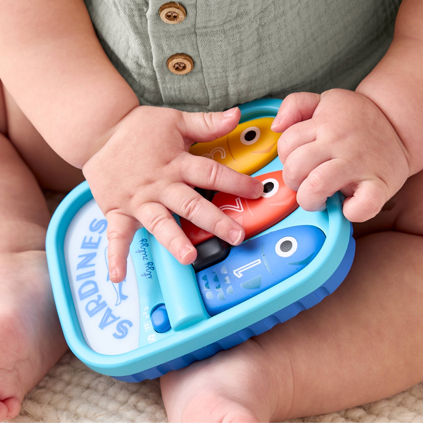 Itzy Ritzy - Bitzy Tunes™ Sardines - Light-up Interactive Piano Toy
