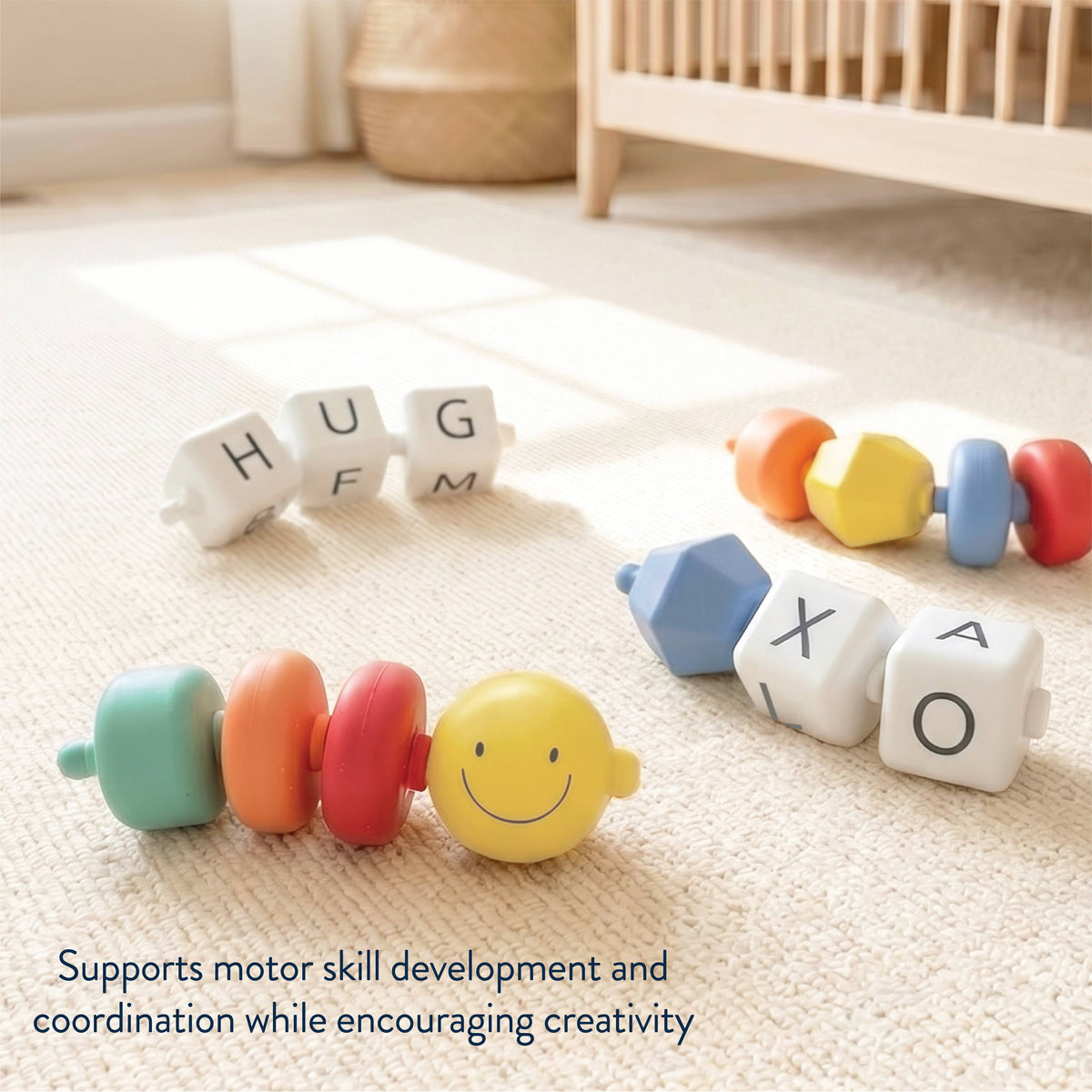 Itzy Ritzy - Connect & Play™ - 14 Sensory Pop Beads - Smile