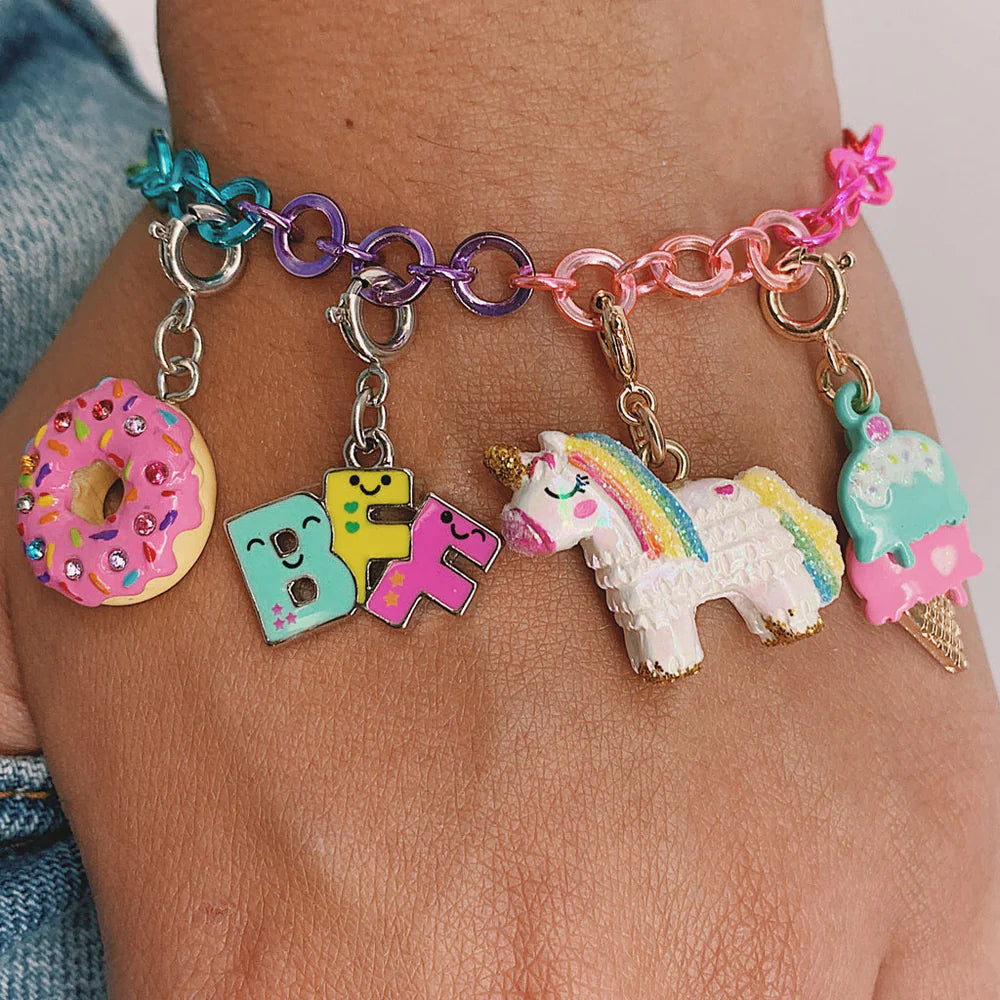 High IntenCity - Charm It! Rainbow Chain Bracelet