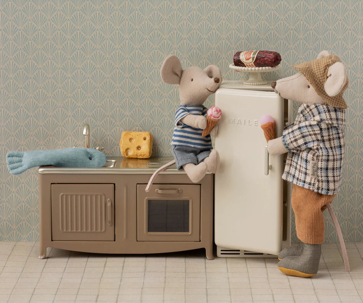 Maileg - Fridge, Mouse - Off white