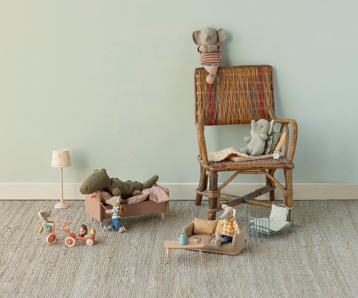Maileg - Coffee Table, Mouse - Nature