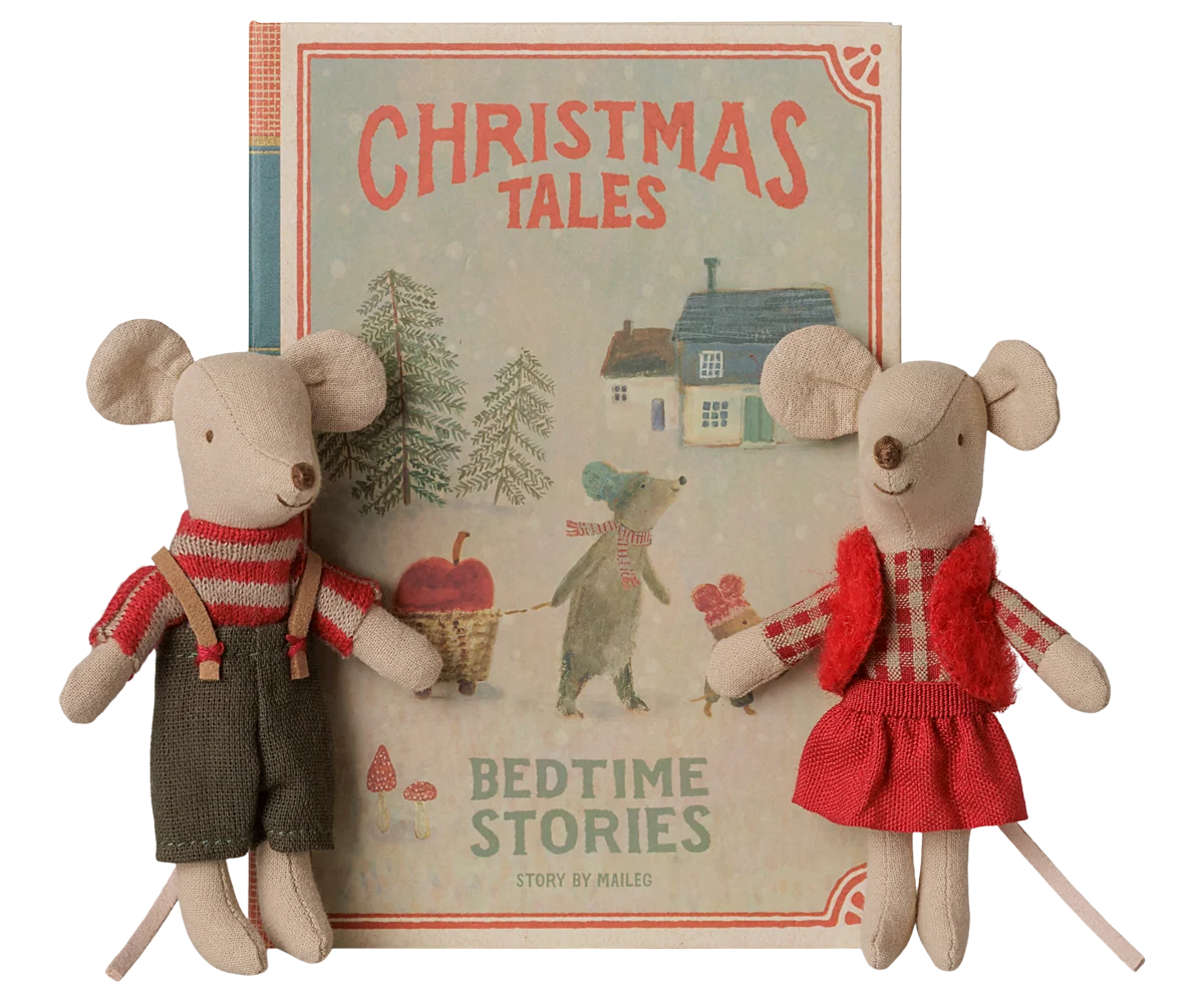 Maileg - Christmas twin mice, Little sister and brother in book
