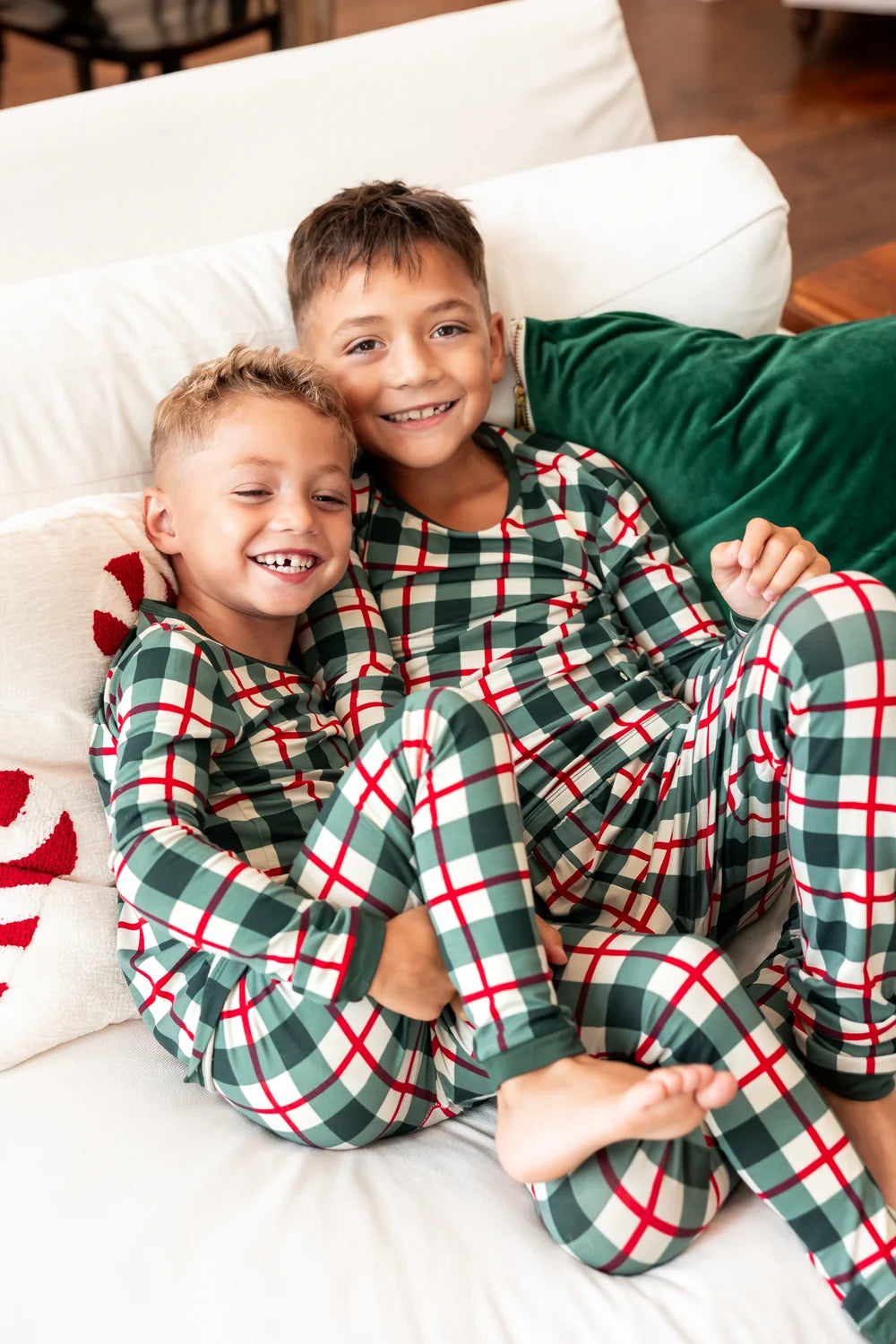 Kyte Baby - Long Sleeve Pajamas in Holiday Plaid