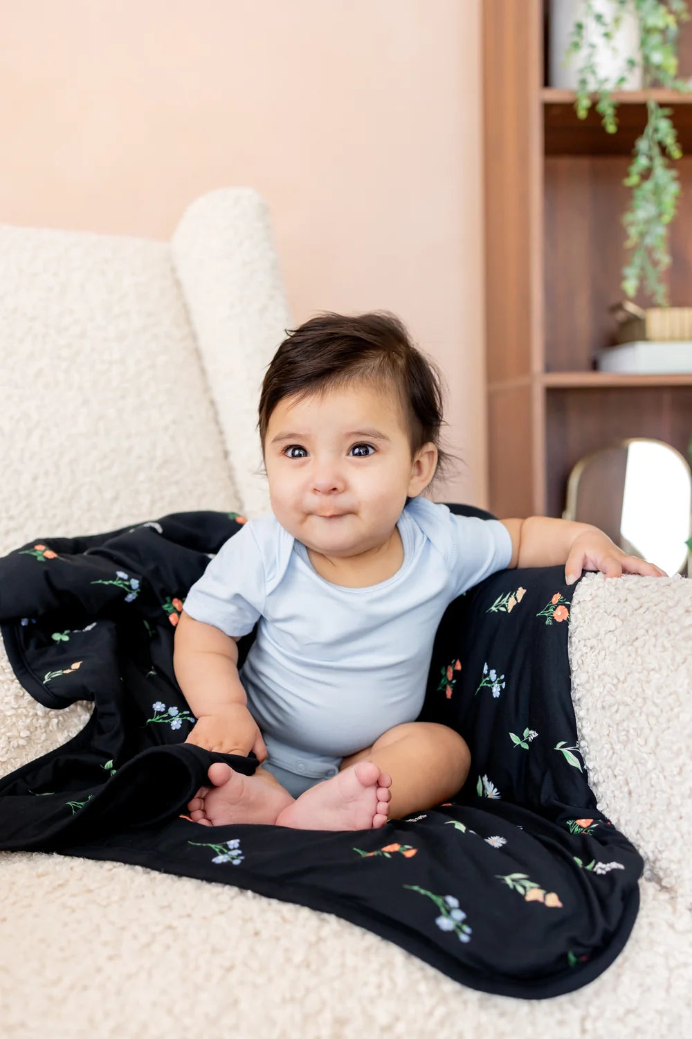 Kyte Baby - Baby Blanket in Midnight Wildflower 1.0