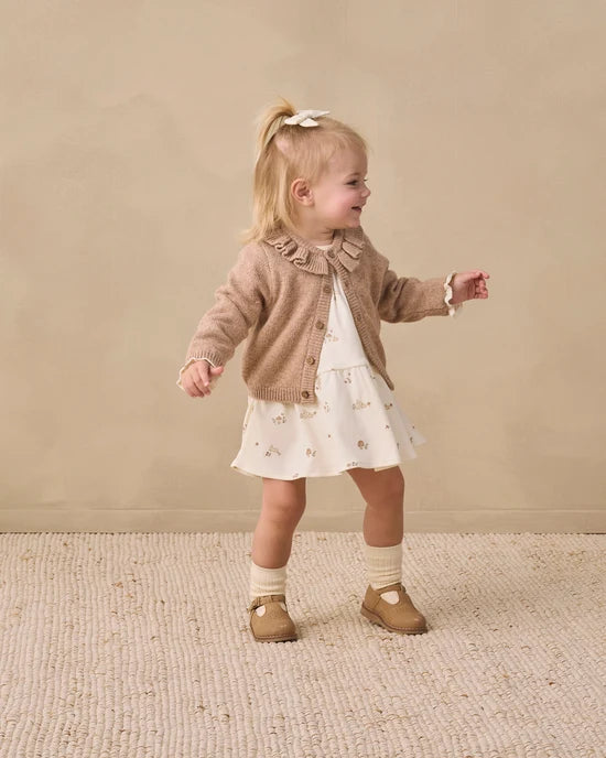 Quincy Mae - Ruffle Collar Cardigan || Heathered Almond