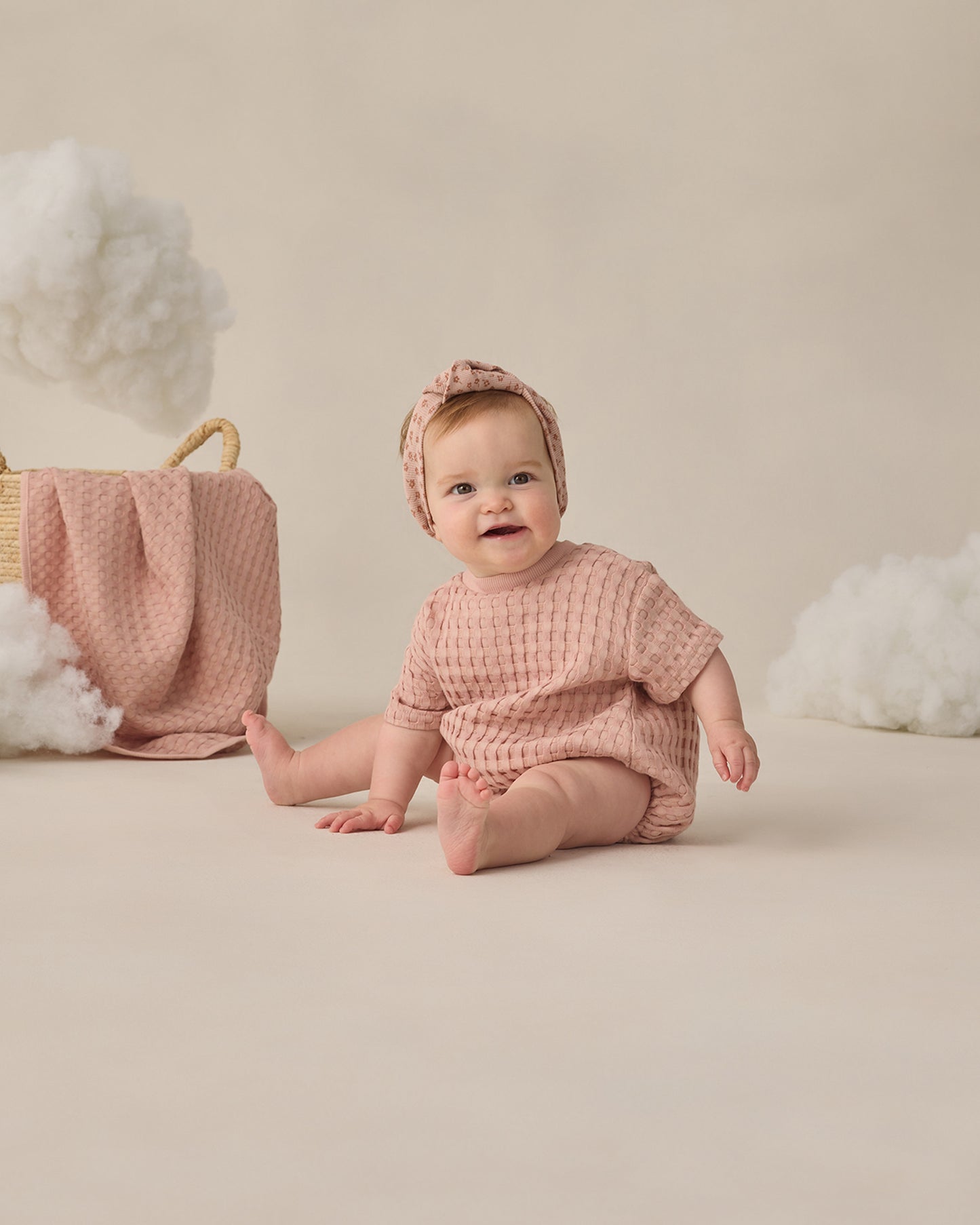Quincy Mae - Relaxed Bubble Romper || Blush