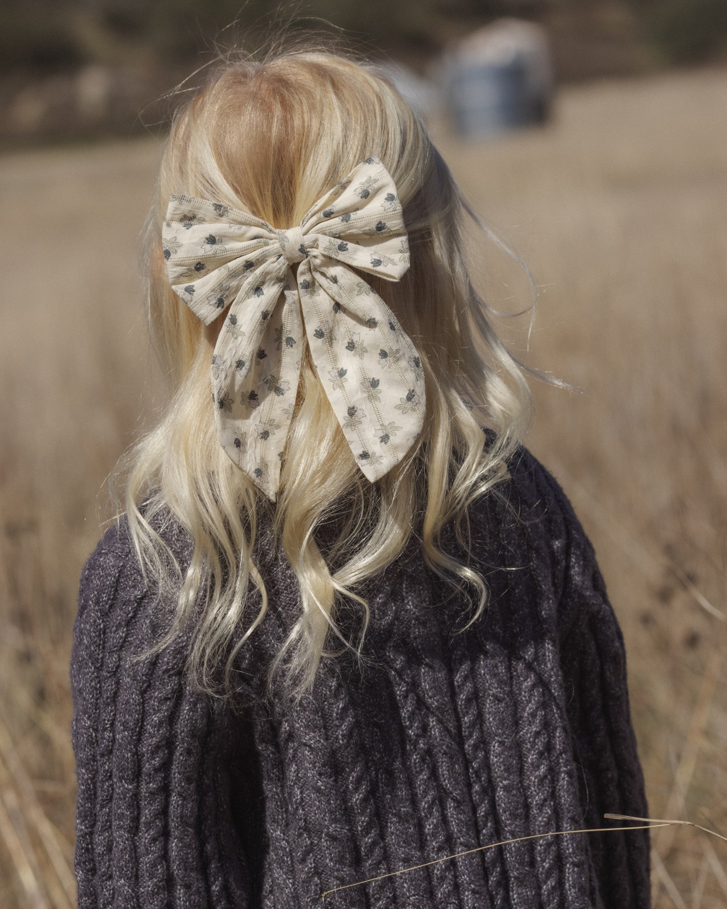 Rylee + Cru - Oversized Bow || Vintage Fleur