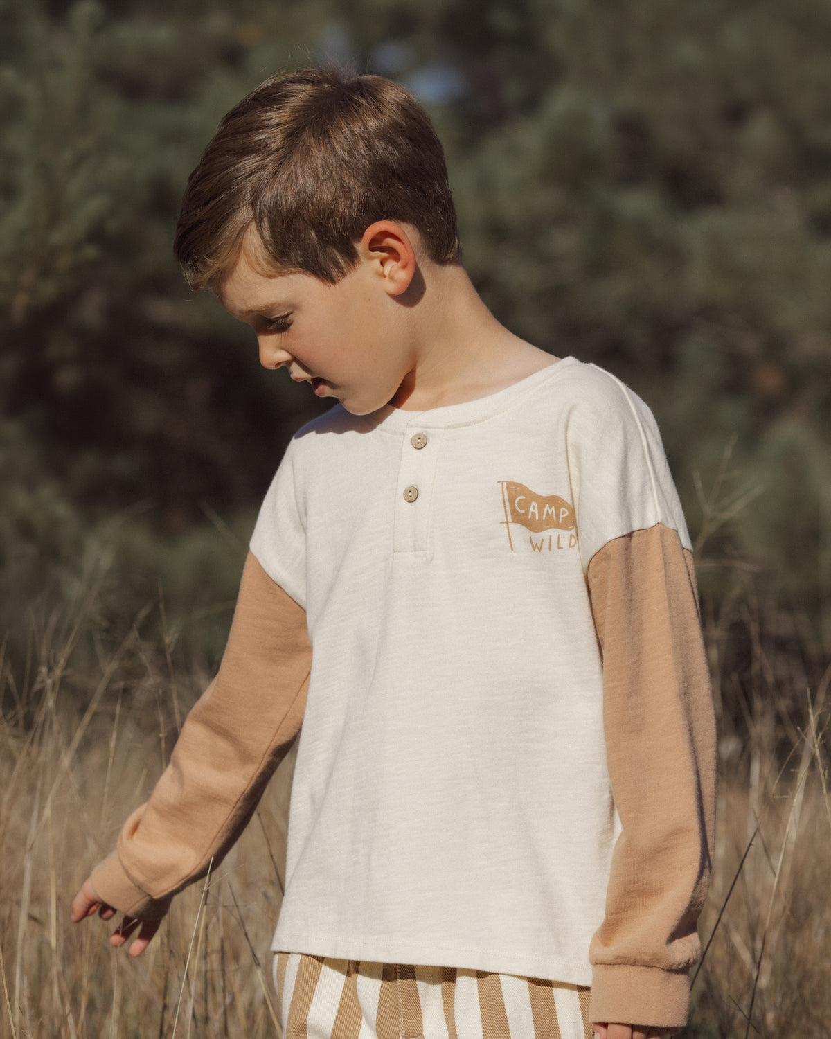 Rylee + Cru - Relaxed Long Sleeve Henley || Camp Wild